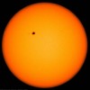 Enormous sunspot turns towards Earth, chance of northern lights