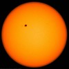 Enormous sunspot turns towards Earth, chance of northern lights