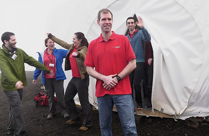 ‘Mars Mission’ Crew Emerges From Yearlong Simulation In Hawaii