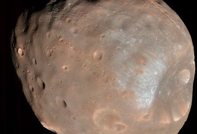 Weird Grooves On Mars’ Moon Phobos Traced to Asteroids
