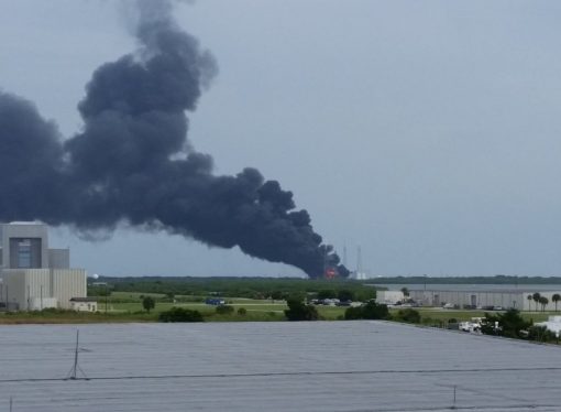 A SpaceX Falcon 9 rocket just exploded at Cape Canaveral, destroying Facebook’s Internet.org satellite