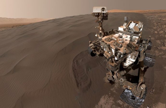 Curiosity Finds Mars May Be Covered in Organic Materials