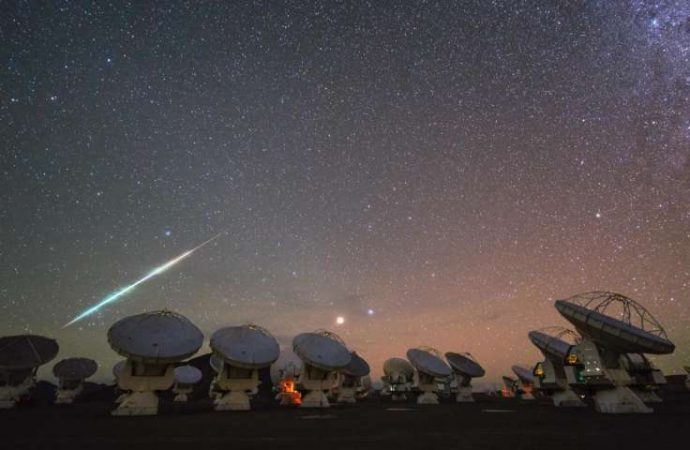 Sandia researchers offer explanation for hissing and popping noises heard from meteors