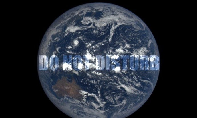 The Zoo Hypothesis: Are aliens avoiding Earth?