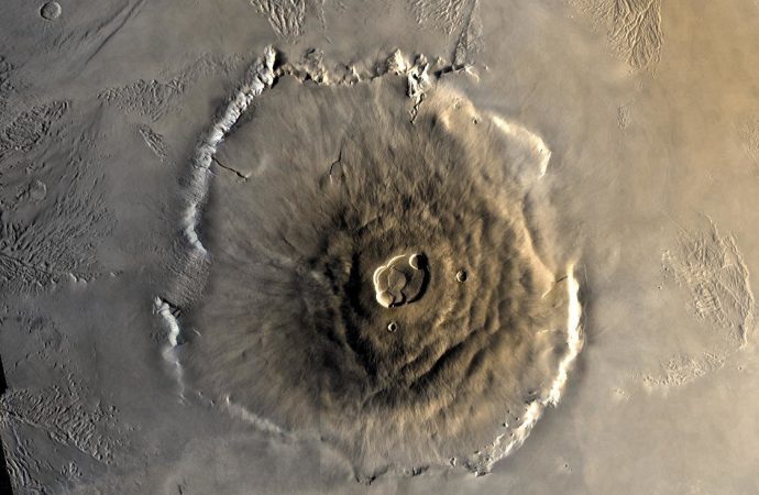 Volcanic Activity on Ancient Mars May Have Produced Organic Life