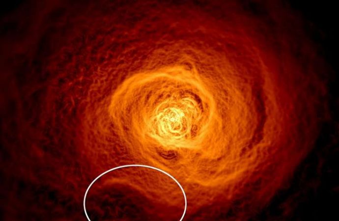 Scientists find giant wave rolling through the Perseus galaxy cluster