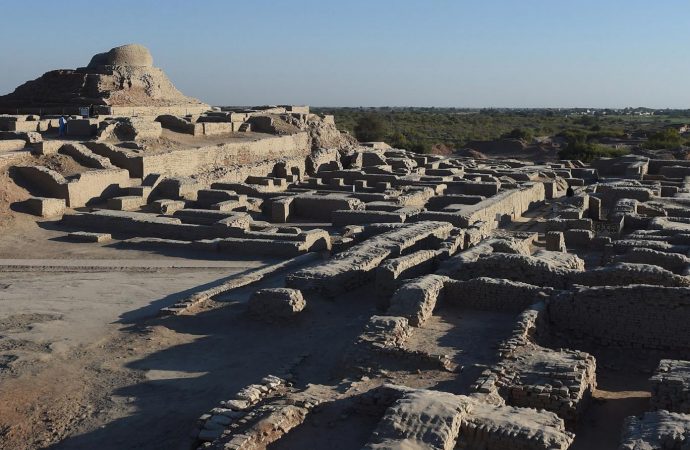 Scientists decide to bury 5,000-year-old lost city in Pakistan