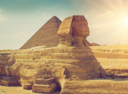 Graham Hancock Reveals Mind Boggling Mysteries Of The Great Pyramid & Who Really Built It