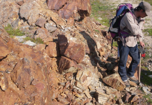 Canadian rocks found to contain oldest known evidence of life on Earth