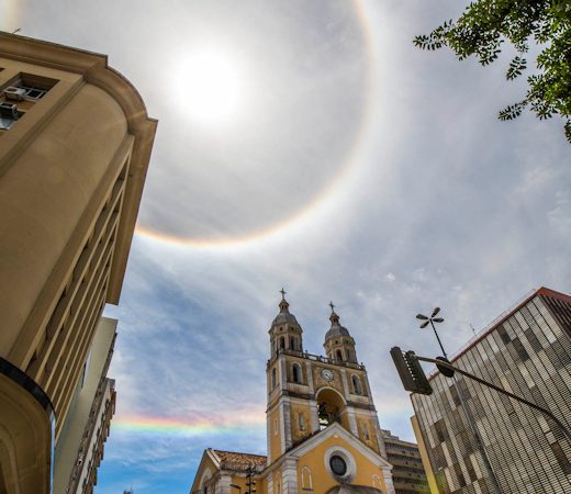 SUMMER SUN HALOS