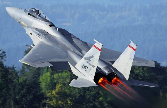 You Need To Hear These FAA Tapes From That Oregon UFO Incident That Sent F-15s Scrambling