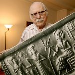 Do Ancient Sumerian Scribes Really Describe Extraterrestrial Contact?