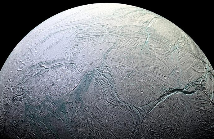 Scientists find evidence of complex organic molecules from Enceladus