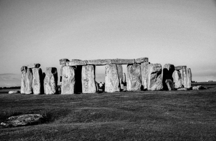 Stonehenge Builders Used Pythagoras’ Theorem 2,000 Years Before It was ‘Invented’