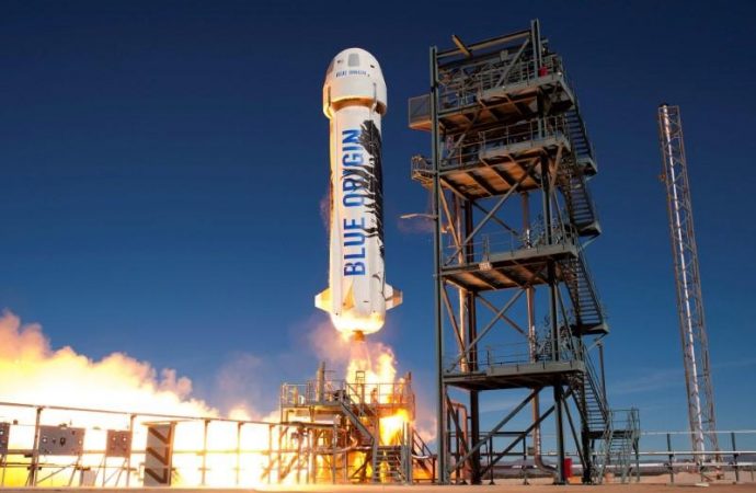 Exclusive: Jeff Bezos plans to charge at least $200,000 for space rides – sources