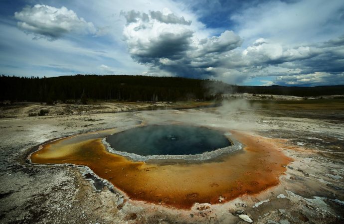 Yellowstone Supervolcano: Scientists Can Now Tell How Fast Molten Rock Is Bubbling Up Below the Surface