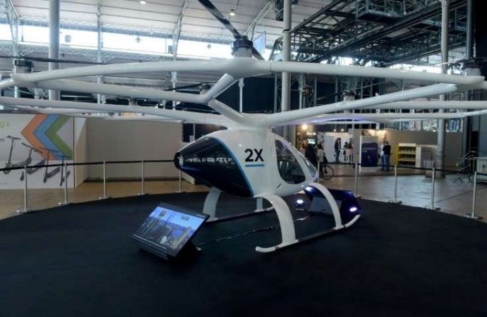 Driverless hover-taxis to take off in Singapore