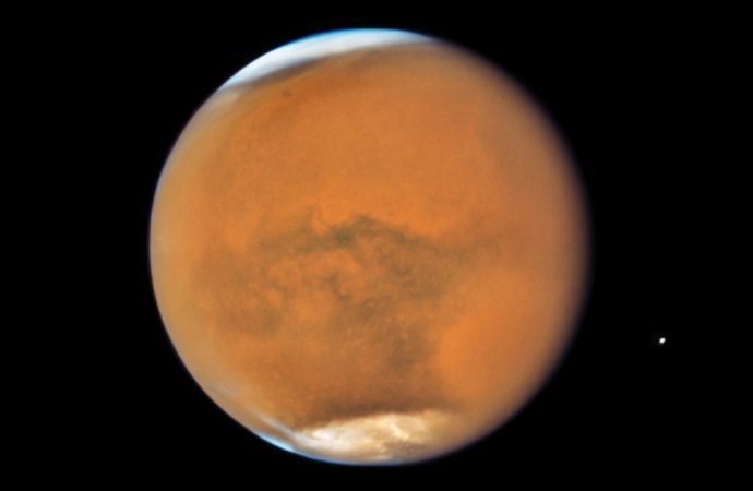Mars’ lake may need an underground volcano to exist