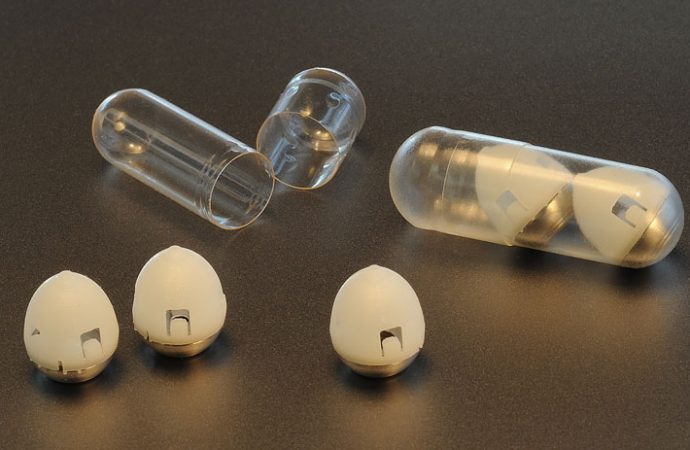 Pills equipped with tiny needles can inject a body from the inside