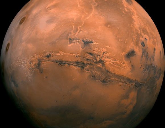 Ancient Mars Had Planet-Wide Groundwater System