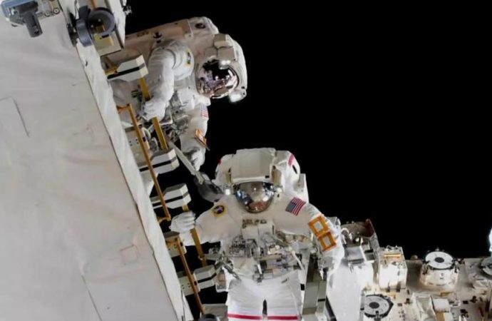 Astronauts work on ISS power upgrades in first spacewalk of 2019