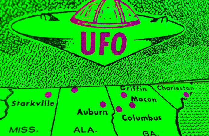 UFOs lit up Georgia skies in 1970s as Macon firemen chased flashing orbs. Do you believe?