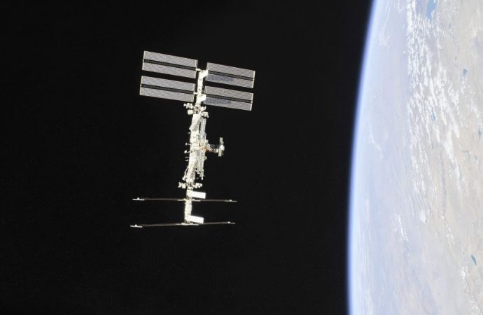 Got $50 million for a vacation? NASA to open space station to private citizens