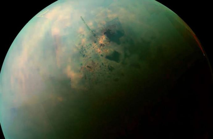 ‘Bathtub rings’ around Titan’s lakes might be made of alien crystals