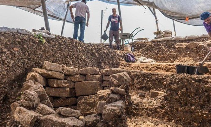 A “Game-Changing” 10,000-Year-Old Neolithic City Has Been Unearthed Near Jerusalem