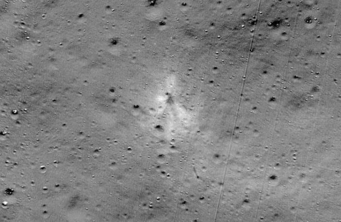 NASA finds Indian Moon lander with help of amateur space enthusiast