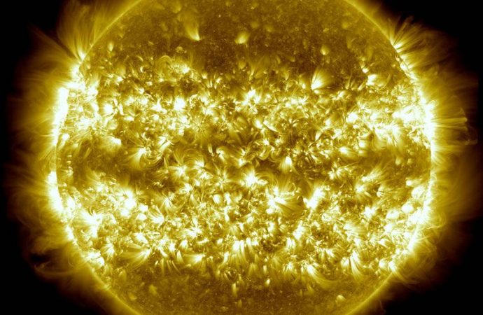 Sun-bombing spacecraft uncovers secrets of the solar wind