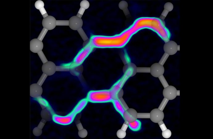 Scientists ‘strummed’ a molecule’s chemical bonds like guitar strings