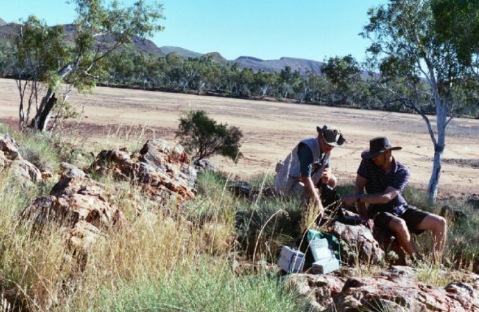 Mars 2020 Team Using Australian Rocks in Search for Life on Mars