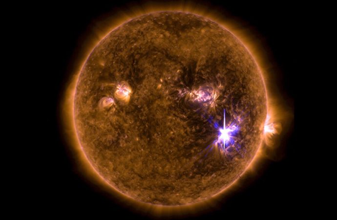 The physics of solar flares could help scientists predict imminent outbursts