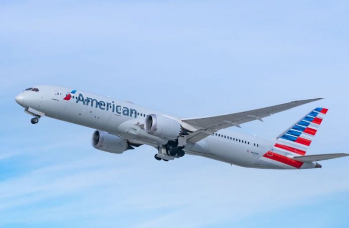 American Airlines not denying possible UFO spotting, says: ‘Talk to the FBI’