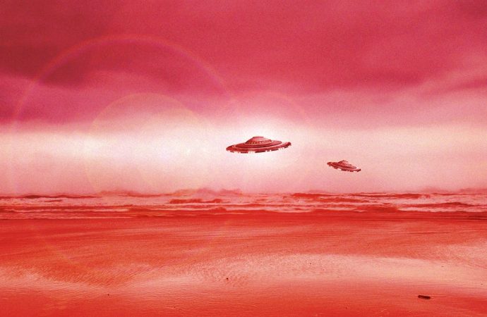 NASA Scientist: We Should Take UFOs as Seriously as Mars Research