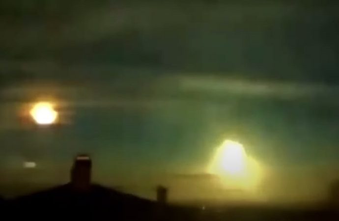 Rumbling meteor lights up Norway, prompting search for meteorites