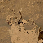 Curiosity Has Found Some Truly Weird-Looking, Twisty Rock Towers on Mars￼￼