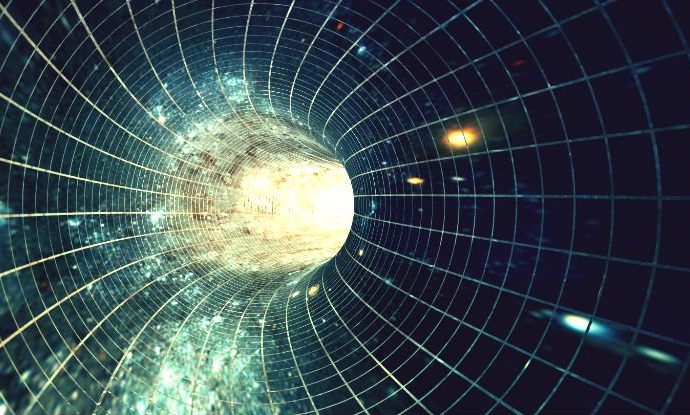 A Physicist Came Up With Math That Shows ‘Paradox-Free’ Time Travel Is Plausible￼